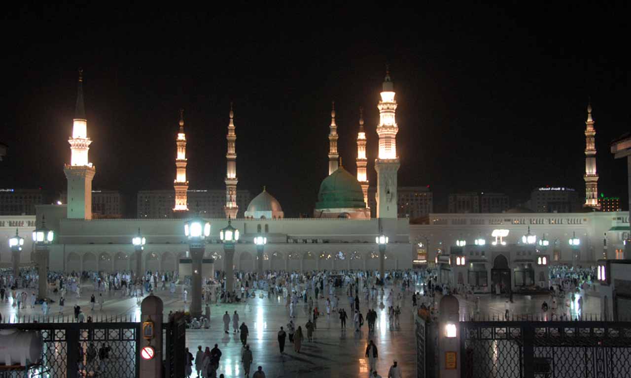 تنظيم مسيرة الإحتفال بمولد الرسول(ص) في الهند