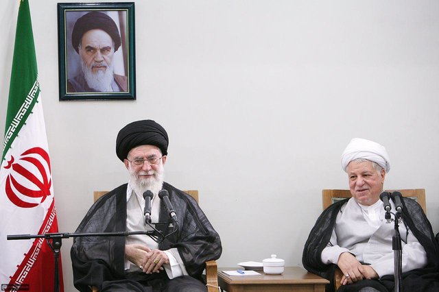الامام الخامنئي يعزي برحيل آية الله هاشمي رفسنجاني