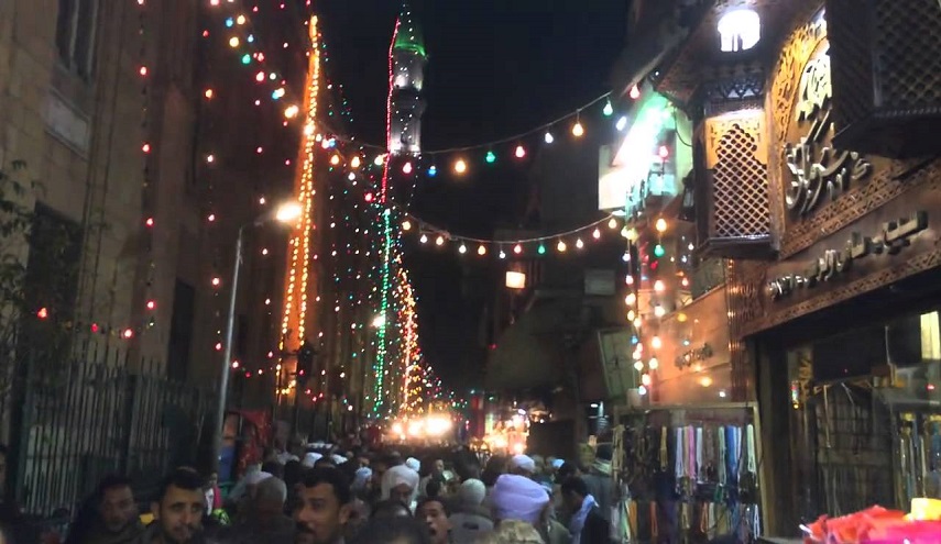 مصر.. بدء الاحتفال بمولد الامام الحسين (ع) غدا الثلاثاء