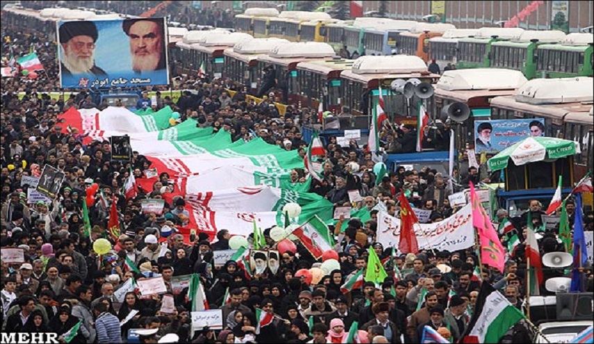 بدء مسيرات ذكرى انتصار الثورة الاسلامية في ايران بإطلاق شعار "الموت لأميركا"