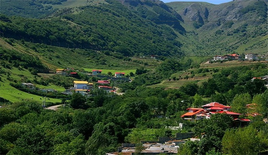 بالصور.. قرية حيران في مدينة آستارا 