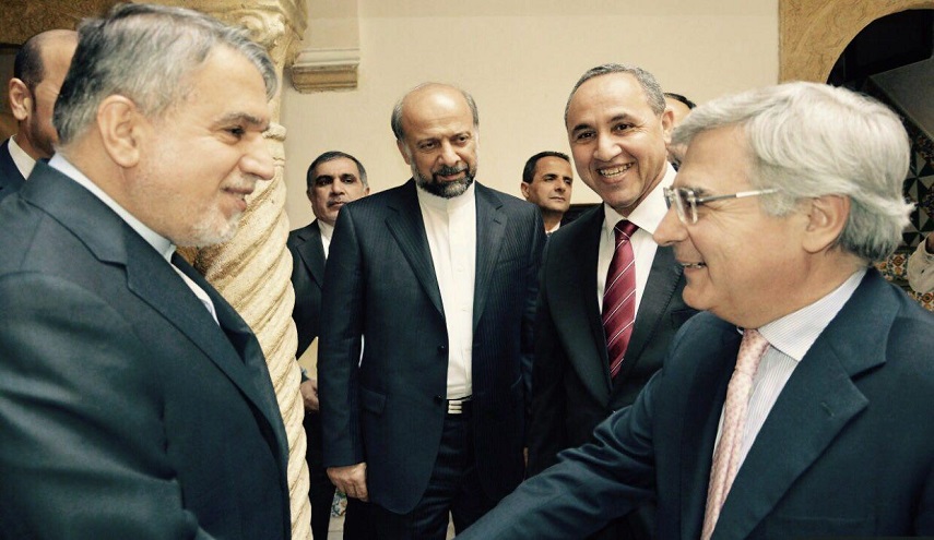 صورة : زيارة هذا المسؤول الايراني للجزائر اغضبت مشايخ البترول في القمة