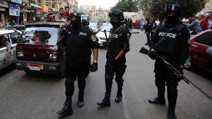 موجة تفجيرات تجتاح مصر .. تفكيك قنبلتين امام مسجد في طنطا
