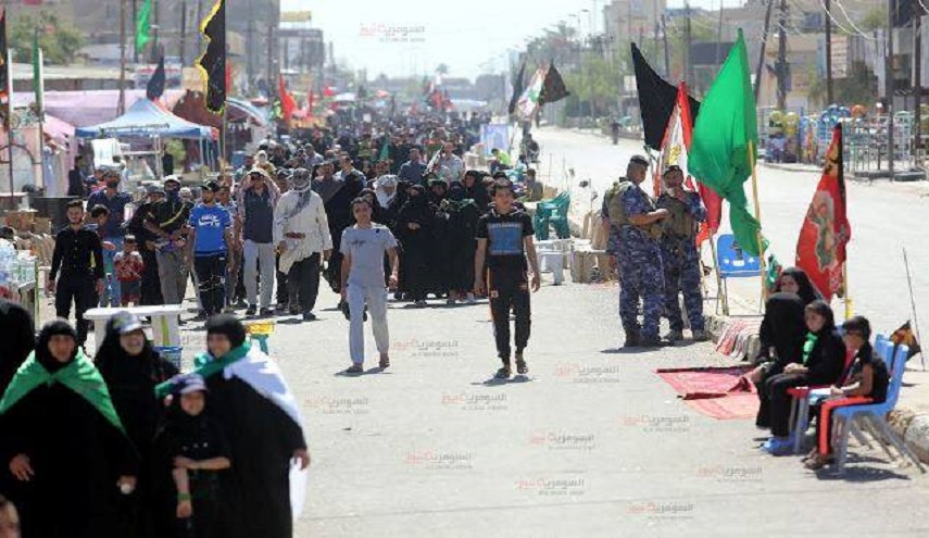 بالصور.. استمرار التوافد على "باب الحوائج"