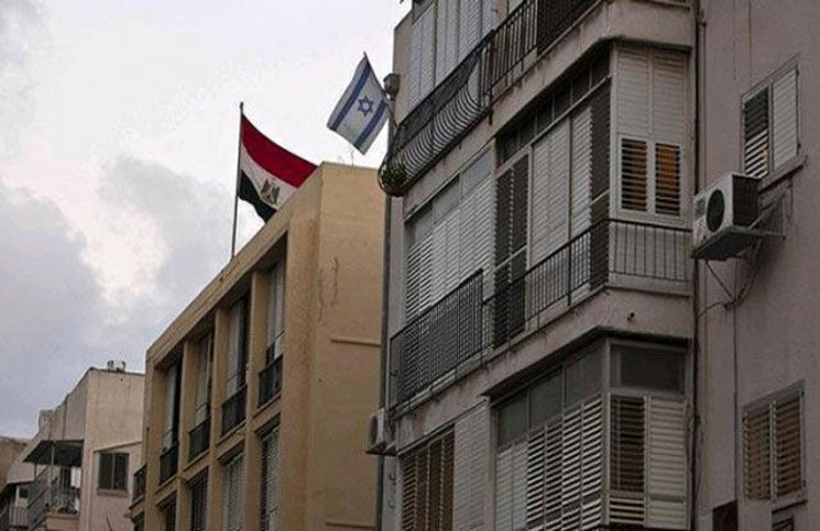 اعفاء موظفي سفارة الكيان الاسرائيلي في القاهرة والسبب ..