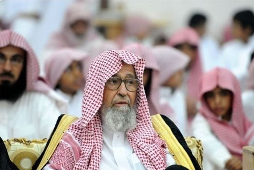 داعية سعودي: الديمقراطية من رجس الشيطان والانتخابات اتباع لـ"نهج الكفار"!