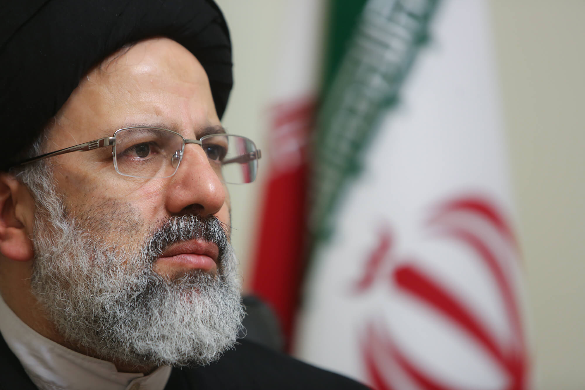 رئيسي: على الجميع التسليم بنتائج الانتخابات واحترامها