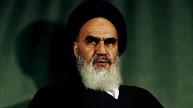 الفتنة الخمينية.. فأرتقبهم وأصطبر!