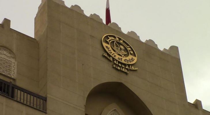 هذا ما فعلته سلطات مصر مع سفير قطر قبل المغادرة ..!