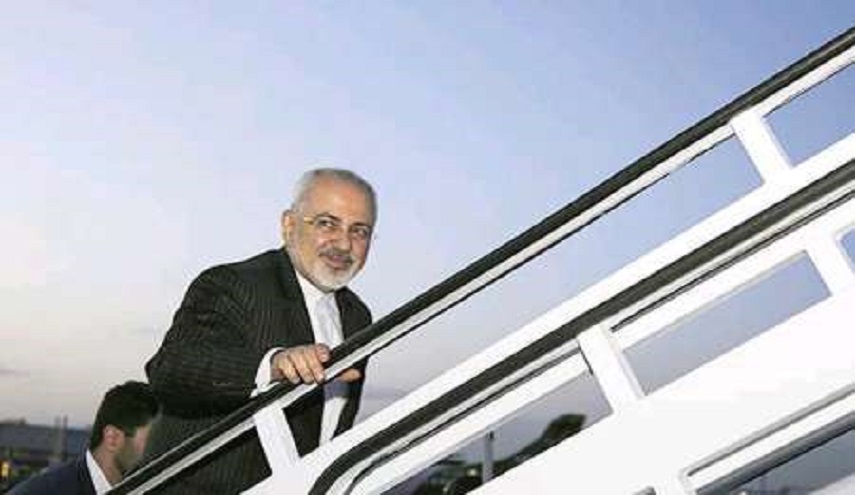 ظريف يغادر طهران متوجها الى الجزائر