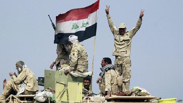تحرير حي المشاهدة في الموصل ورفع العلم العراقي فوق مبانيه