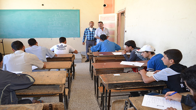 بالصورة: طالب يترك "تسجيل صوتي" على ورقة الامتحان .. والمصحح يرفض تحميله!