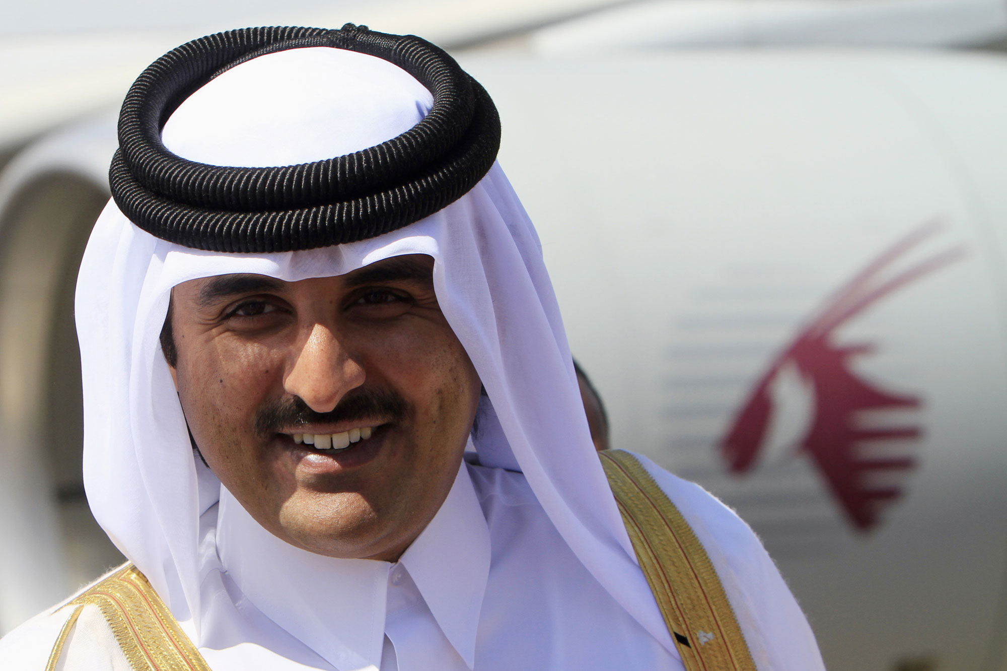 فورين بوليسي تكشف الحاكم الفعلي لدولة قطر!