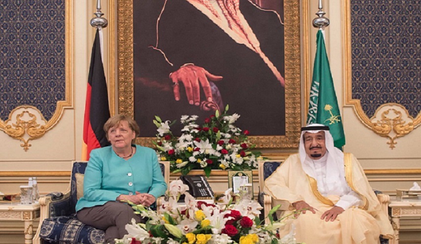 ماذا وراء الاتصال الهاتفي بين الملك سلمان وانجيلا ميركل؟
