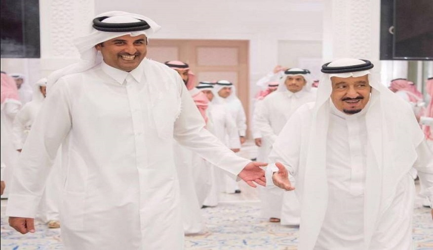 صحيفة سعودية: "الرضوخ مهر المصالحة" وسنقضي على قطر مهما كلف الأمر!
