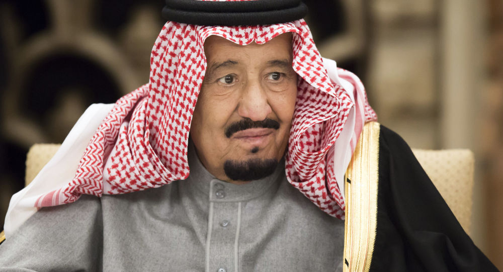 الملك سلمان يوجه أول رسالة لمحمد بن نايف بعد عزله من ولاية العهد