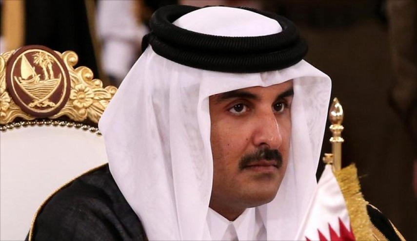 "تحذير... اذا تمتلك صور أمير قطر على هاتفك فاحذفها فورا" ...!!
