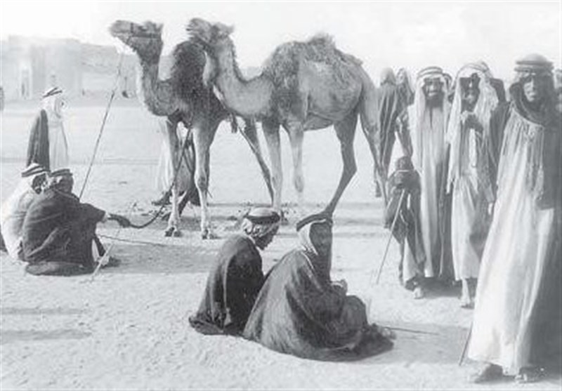 "آل خليفة الدّخلاء والتّاريخ الأسود" 