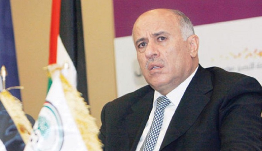 الرجوب: اكتشفنا أخطاء في قضية خفض الرواتب وإحالة الموظفين للتقاعد في غزة