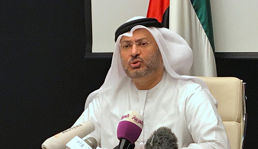 قرقاش: نحن لا نتسلط على الدول الصغيرة.. لكن قطر غنية!