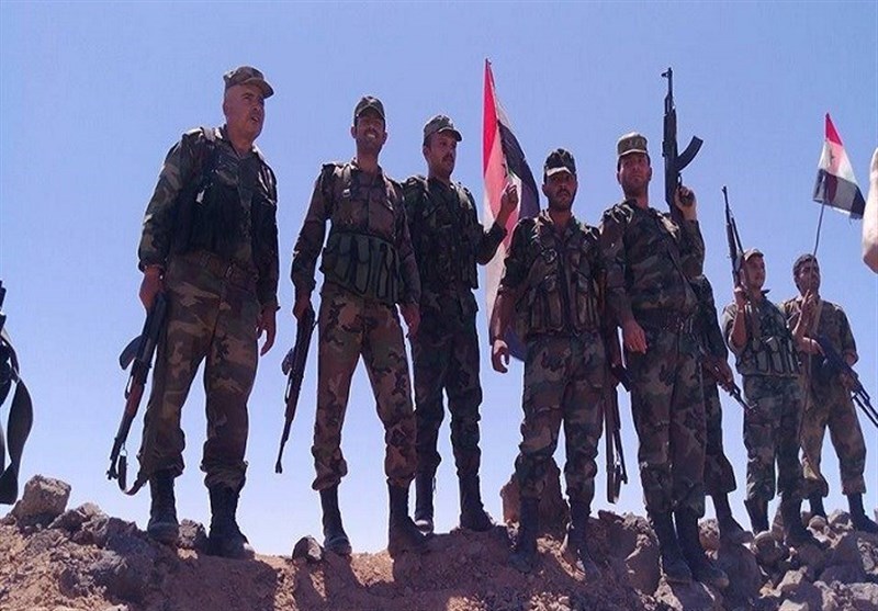 الجيش السوري ينطلق من السخنة باتجاه دير الزور