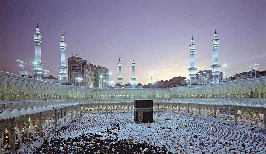 فاخلع نعليك إنك بالوادي المقدس