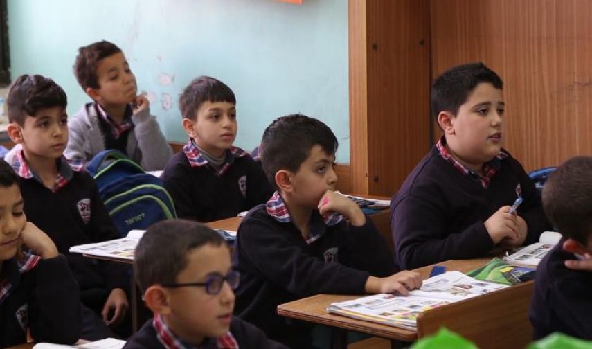 خطيب الأقصى يفتي بعدم جواز تطبيق المناهج الصهيونية بمدارس القدس