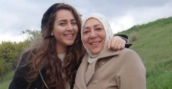 تفاصيل جديدة عن مقتل “معارِضة” سورية وابنتها في إسطنبول