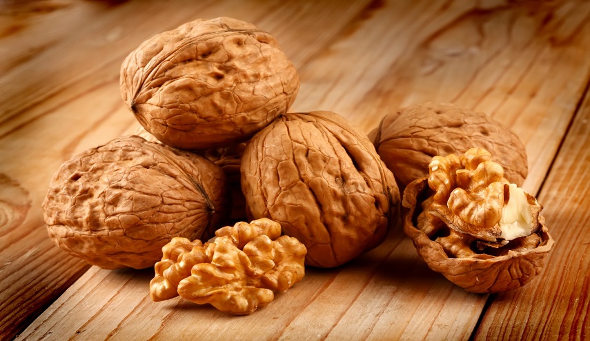 آثاره رائعة على القلب والبشرة.. إليكم فوائد الجوز