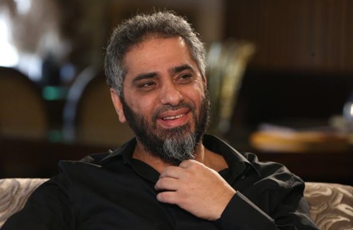 رسالة قصيرة ومثيرة من فضل شاكر لآل الحريري بعد الحكم عليه!