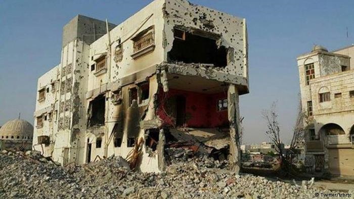 رصاص المعارك مازال حاضرا على جدران العوامية: ماذا تعد السلطات لهذه المنطقة وابنائها المهمشين؟