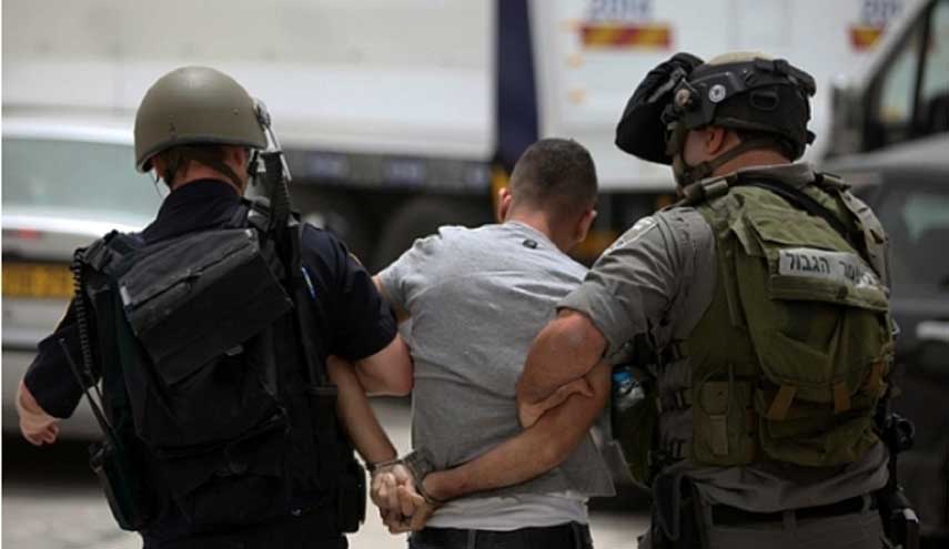 الاحتلال يعتقل 8 فلسطينيين ومواجهات عنيفة بالخليل