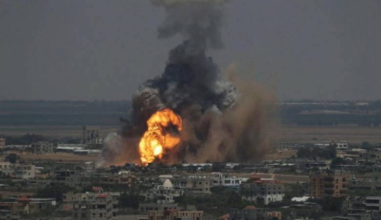شهيد فلسطيني و9 إصابات بقصف الاحتلال شرق خانيونس