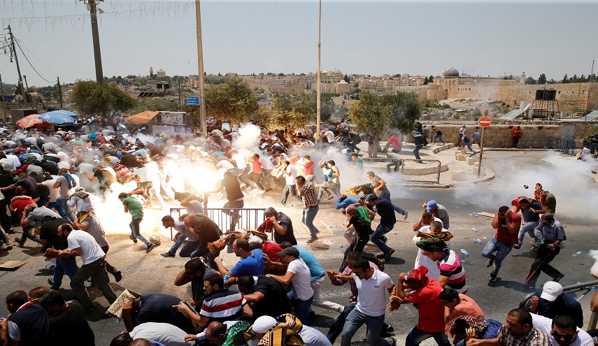 اصابتان بين الفلسطينيين في مواجهات مع العدو الصهيوني على حدود قطاع غزة