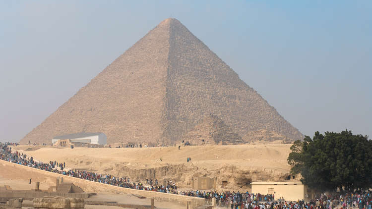 مصر تكشف عن تفاصيل الاكتشاف الجديد في هرم "خوفو"