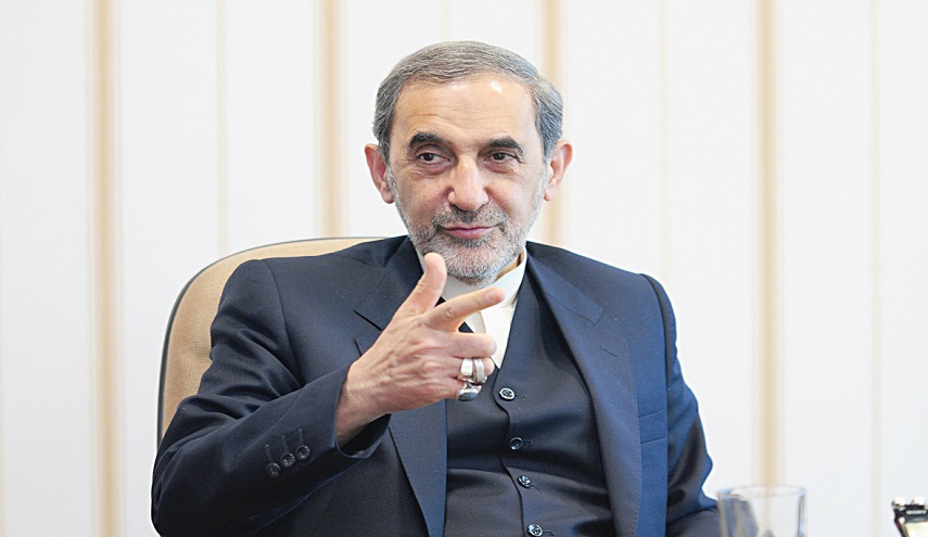 ولايتي يزور حلب ويؤكد استعداد إيران لاعادة اعمار المحافظة