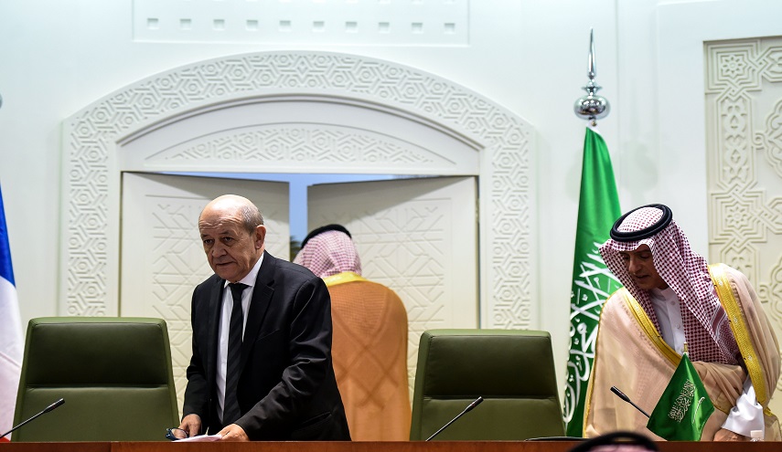 أول تصريح من الجبير حول "احتجاز الحريري"