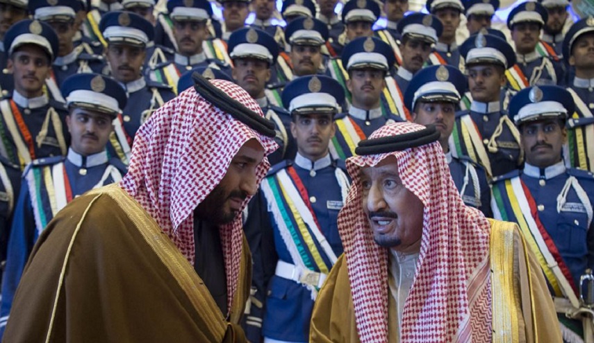 “القادم في السعودية سيكون أدهى وأمرّ... وستكونوا وقودَ النار جميعكم قريباً”
