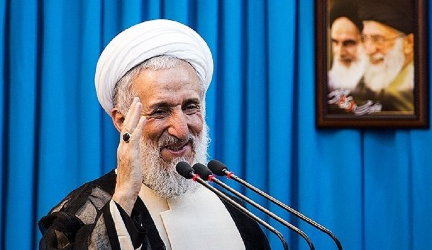 خطيب جمعة طهران: الشعب اليمني سينتصر على العدوان السعودي قريباً