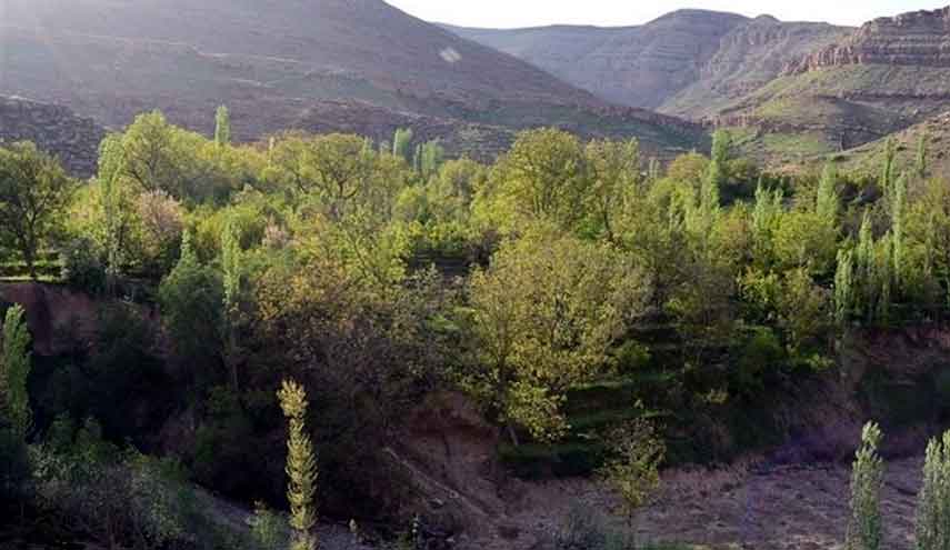 بالصور .. قرية استاد" السياحية تتربع على عرش الطبيعة الخلابة في خراسان