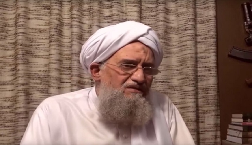 الظواهري يهاجم "الهيئة" والجولاني ويلمح لهذا الأمر