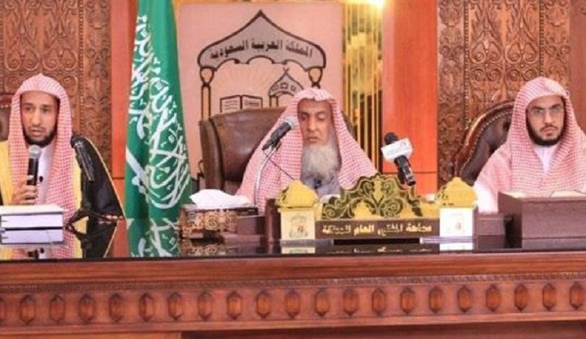 فتوى غريبة لعلماء الوهابية!