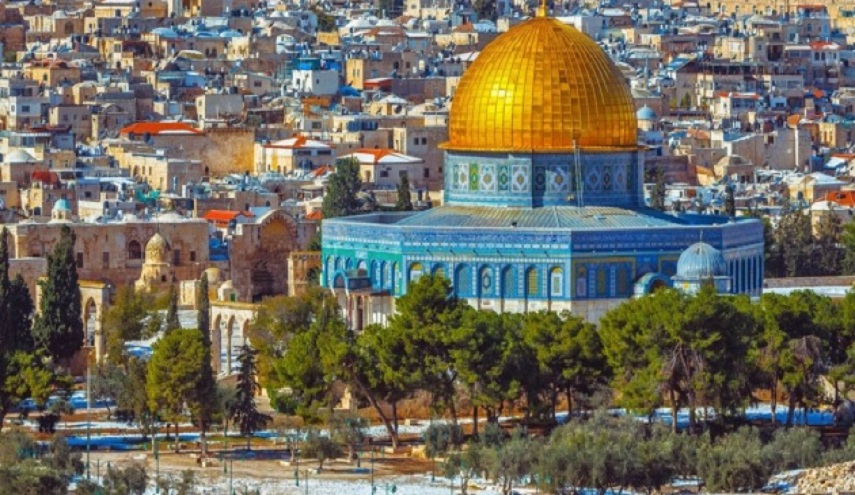 ترامب يرتجف خوفا من تحذيرات ملوك العرب على نقل سفارته الى القدس!!