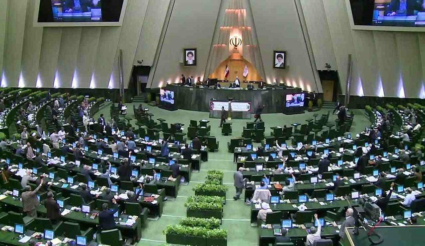 مجلس الشورى الاسلامي: ترامب باع الشعب الفلسطيني المظلوم الى الصهاينة المحتلين 