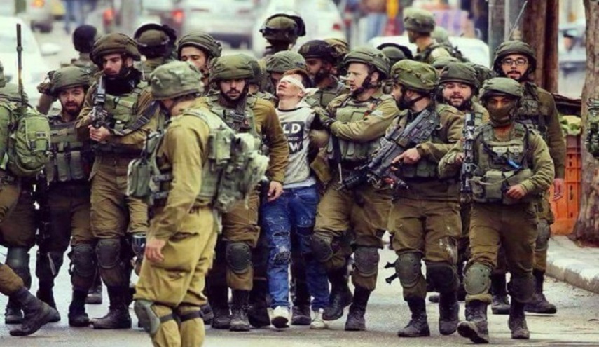 فتى فلسطين معصوب العينين (الجنيدي) يحصل على جائزة دولية