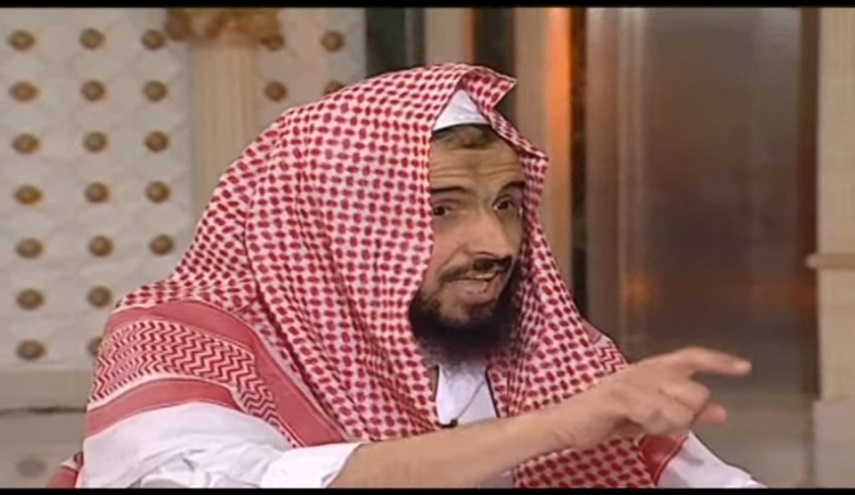 شيخ سلفي أراد “آل سعود” قتله لأنّه فضحهم وأحرج علماءهم.. تعرف عليه 