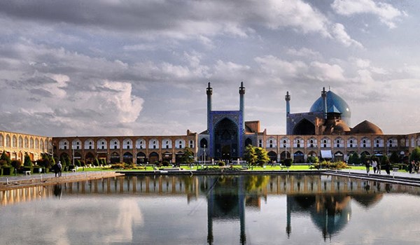 نصف مليون سائح أجنبي زاروا أصفهان خلال 9 أشهر