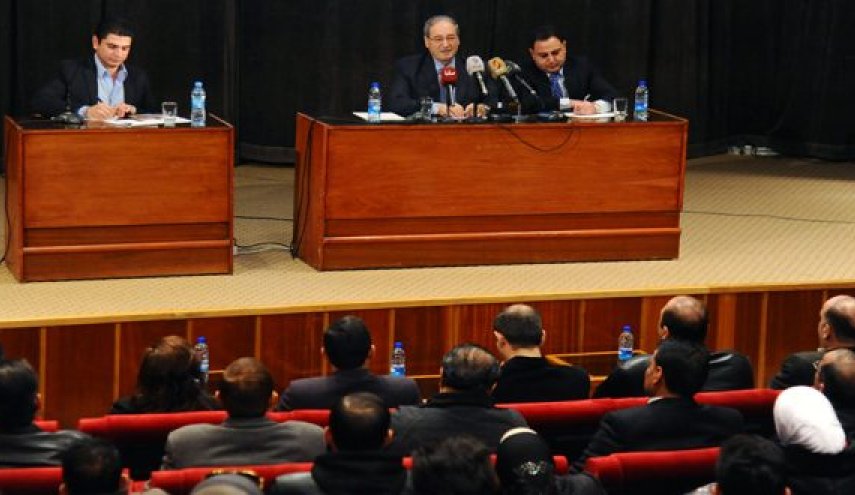 المقداد: الدستور لا يصاغ إلا على الأرض السورية ودي ميستورا غير نزيه
