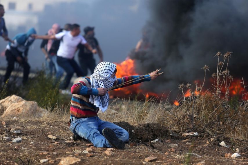 الاحتلال الإسرائيلي يقمع مسيرة في بيت لحم ويعتقل 3 فلسطينيين