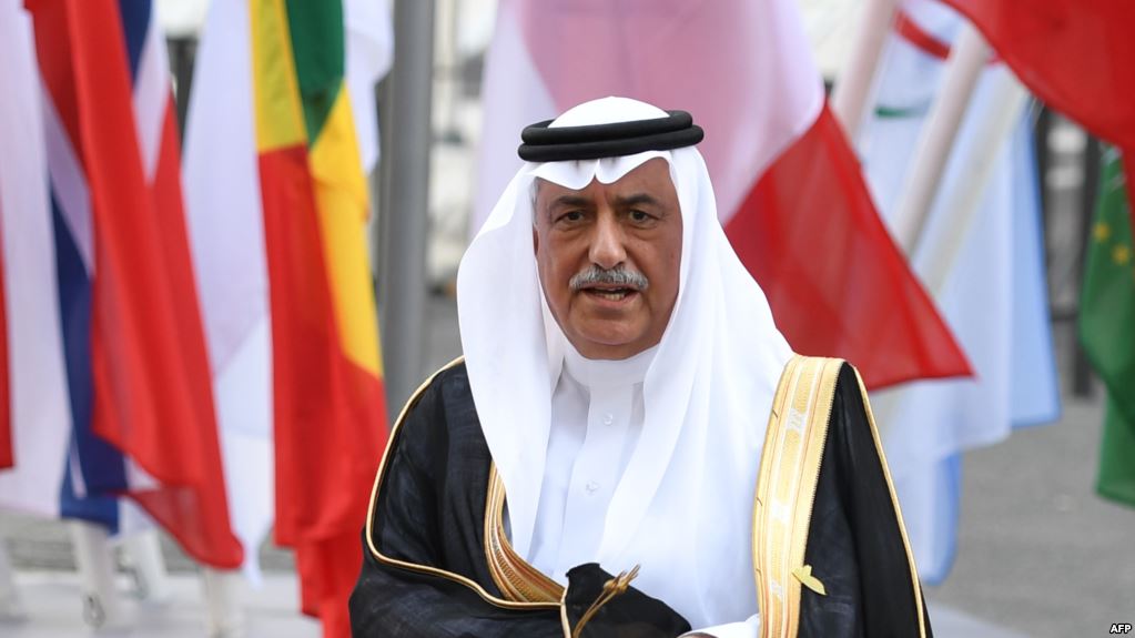 صدق أو لا تصدق ... وزير سعودي "فاسد" يرأس وفد المملكة إلى دافوس!
